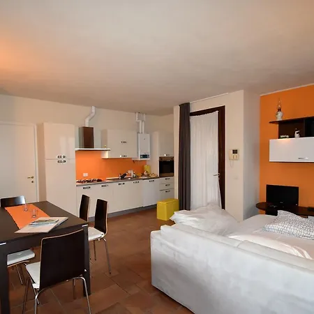 Casa Il Vigneto By Holiday World Apartment *